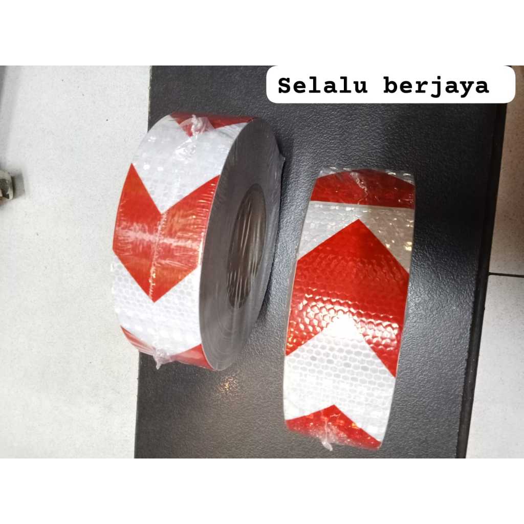 

STICKER REKFEKTIF PANAH PUTIH/MERAH 45M/ROLL
