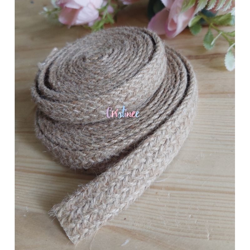 Kepang goni/tali rami pipih 2cm ( per meter)