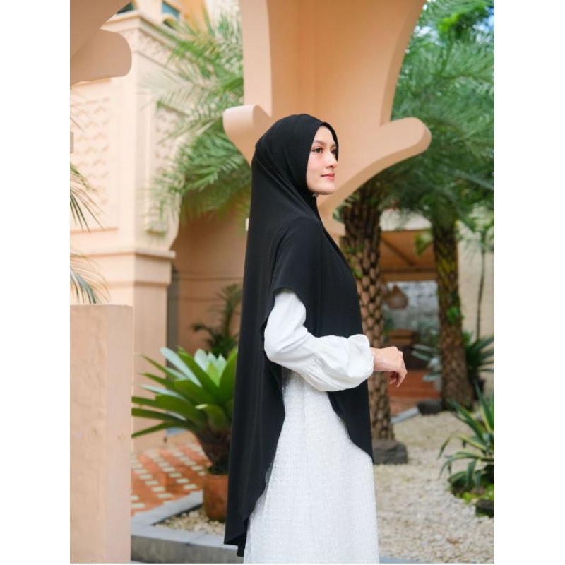 Bergo Nona By Cierra