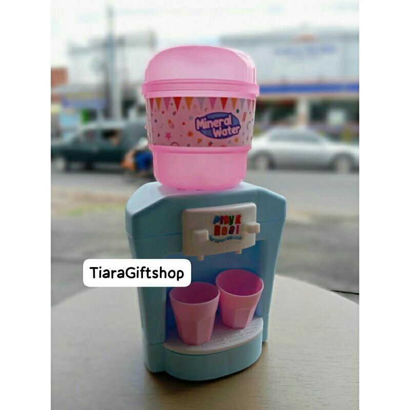 galon dispenser mainan