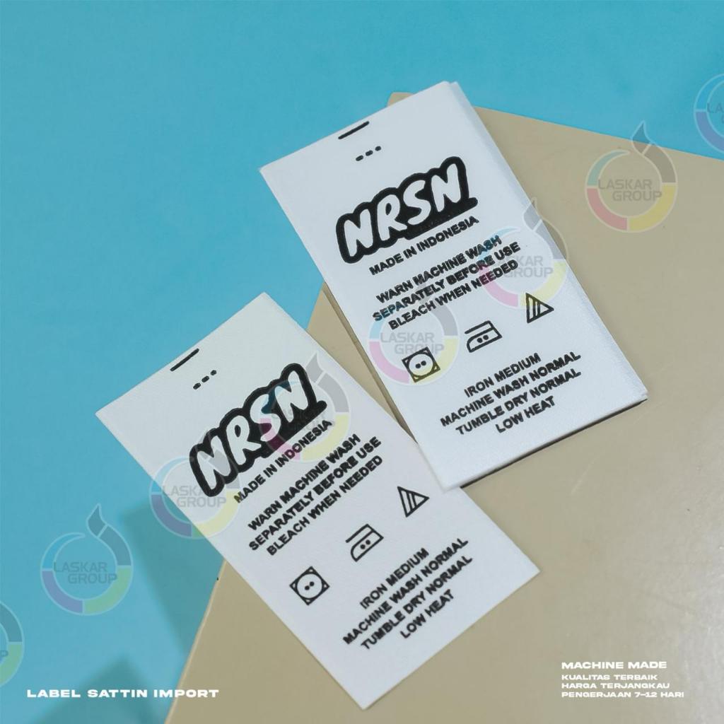 wash label satin putih / satin import tebal / label washing / label pakaian