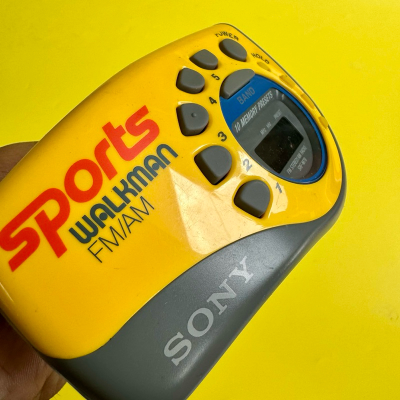 Pemutar Kaset Pita Radio/Walkman Jadul Lawas Sony Sport Walkman Fm/am SRF M78 Handband Normal Sudah 