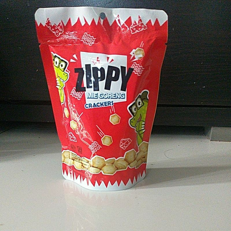 

Zippy mie goreng crackers kemasan pouch 30 gram