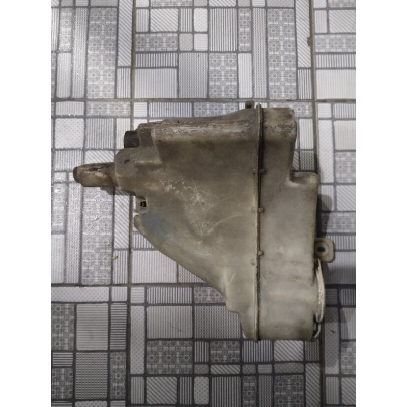 Resevoir_wiper_lancer_cb4