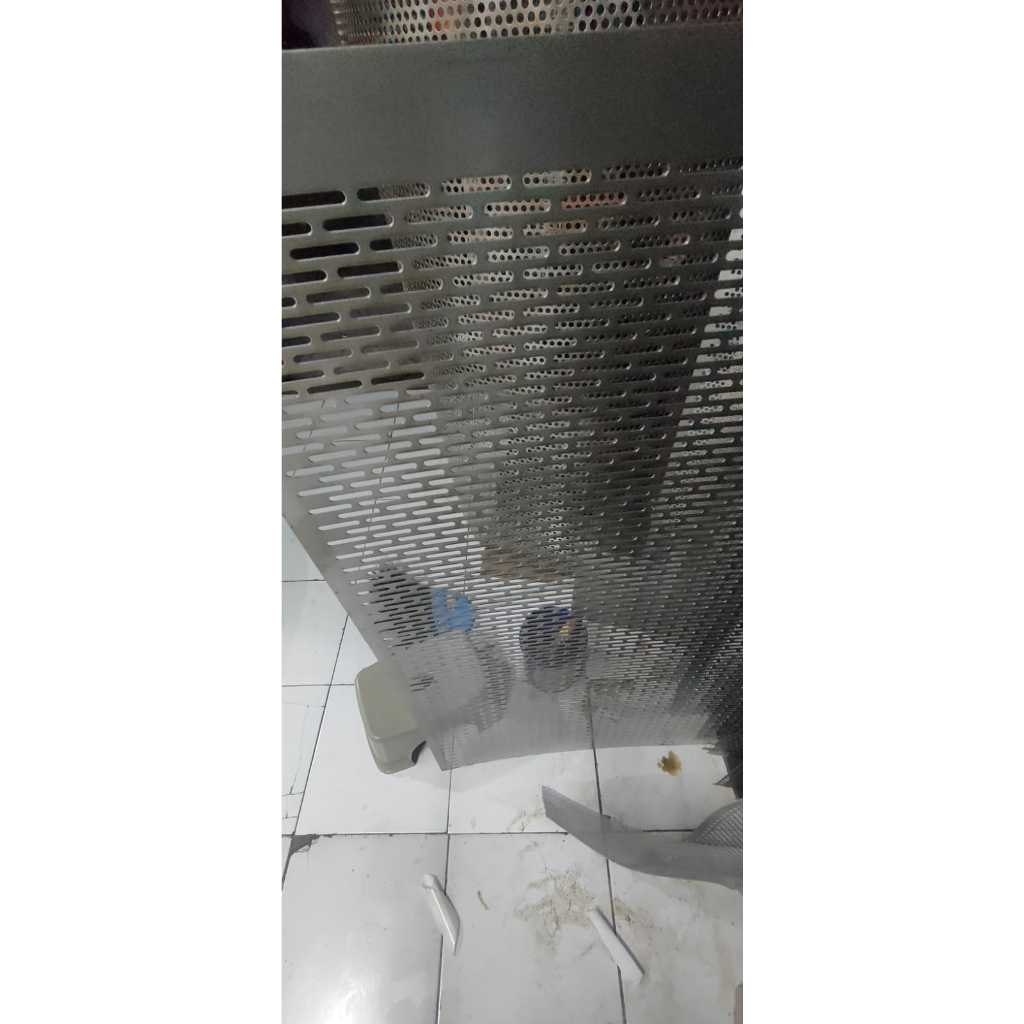 Plat Lubang Kapsul Lubang 3 mm x 30 mm tebal 1,2 mm ukuran 67x57 Cm