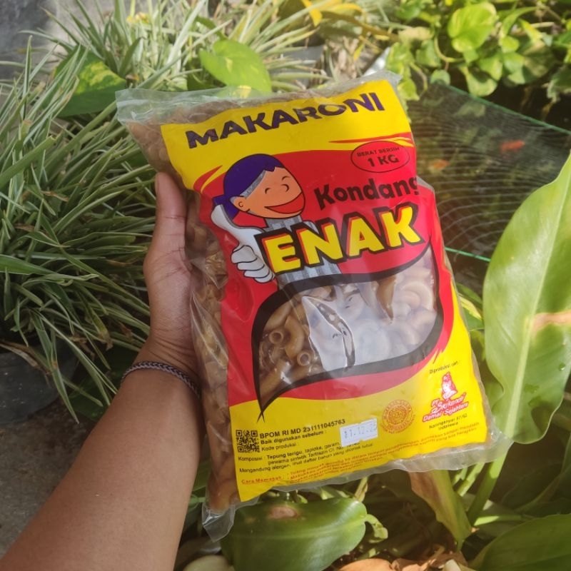 

MAKARONI MENTAH 1 KG
