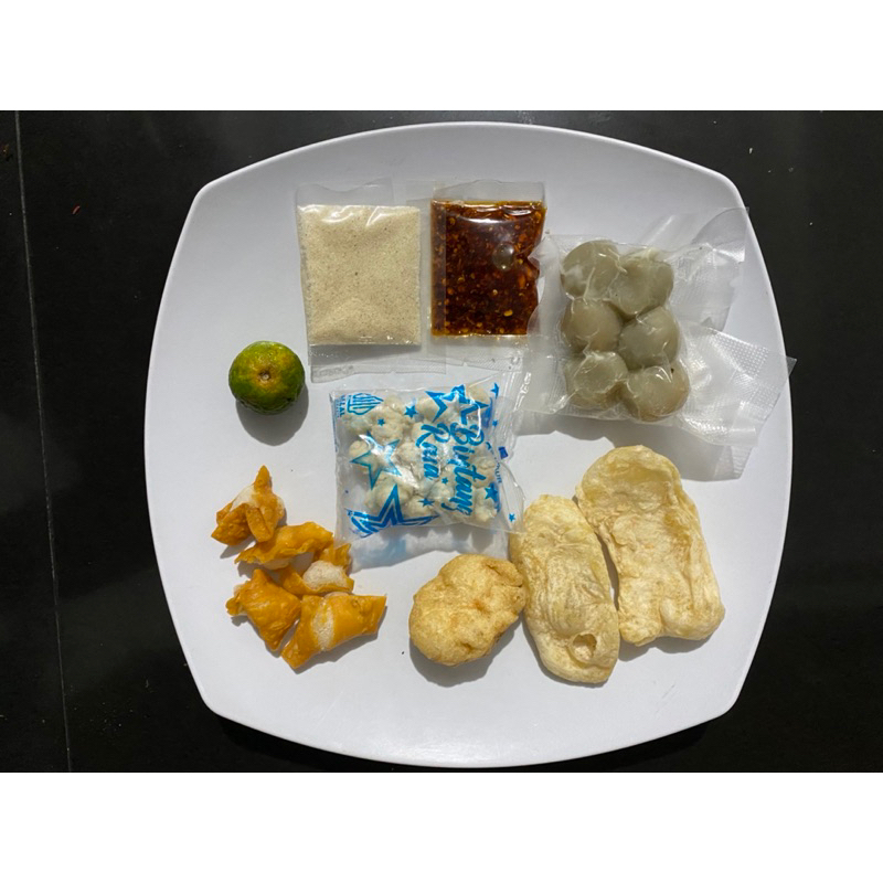 

10pack PAKET USAHA BOCHILLO (baso aci chilli oil)