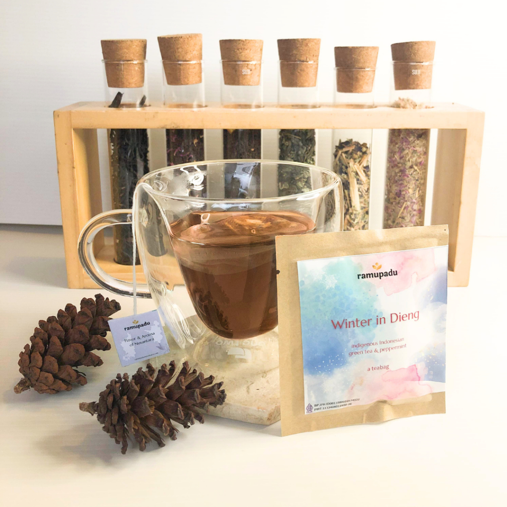 

Ramupadu - Winter in Dieng (Mint Green Tea) - Tea Blend 2gr