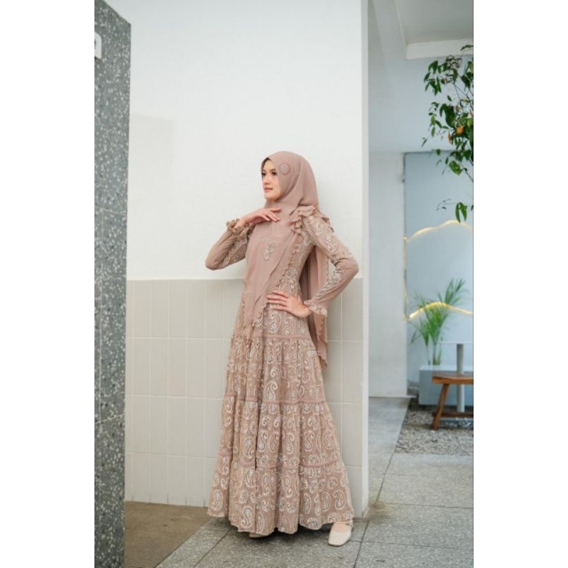 [FAESTA SYARI] GAMIS PESTA MEWAH / DRESS SET BROKAT " DELIA SET " by Faesta Syari