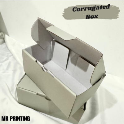 

Corrugated Box 17,5 x 10 x 7,5cm | Kotak Hampers | Box Packing Souvenir, Baju, Hijab Pizza Warna Abu-abu