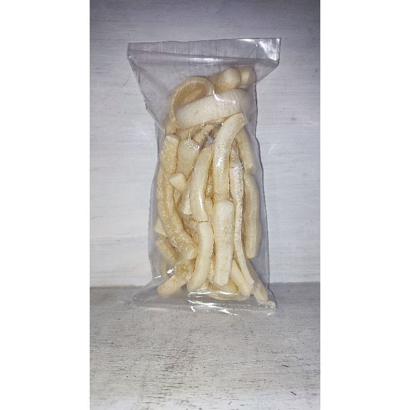 

Krupuk Rambak (Kulit Sapi) Oleh Oleh Khas Kota Wisata Batu / Malang