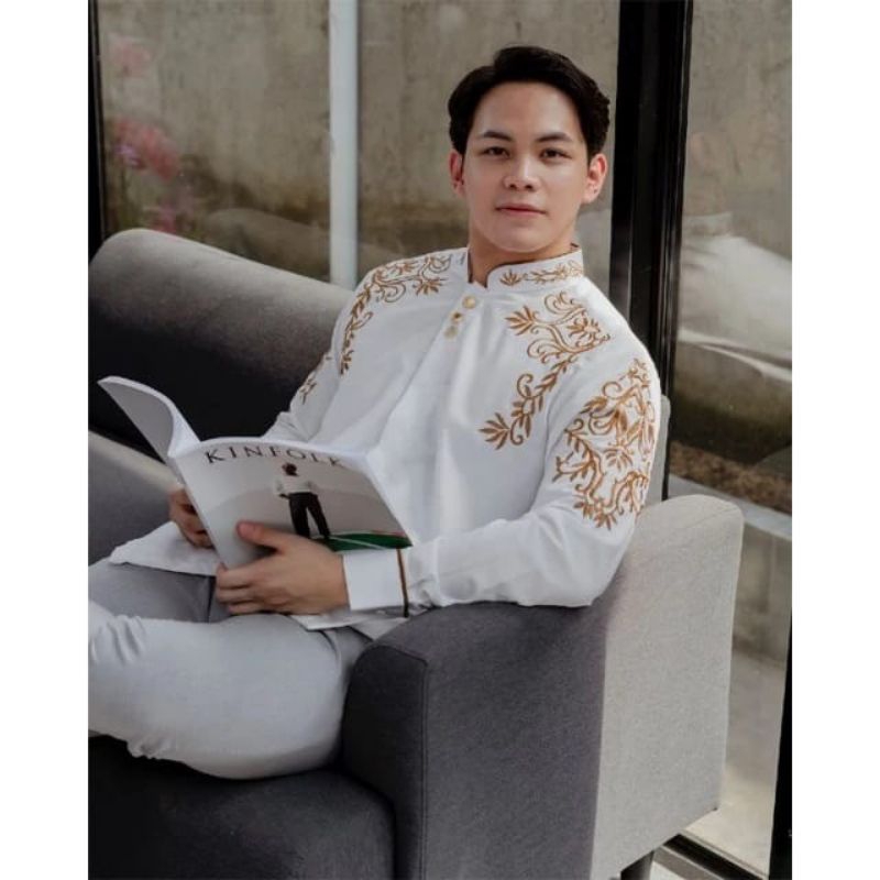 Kemeja Pria NUC.ID | ABINAYA (Putih Tulang)