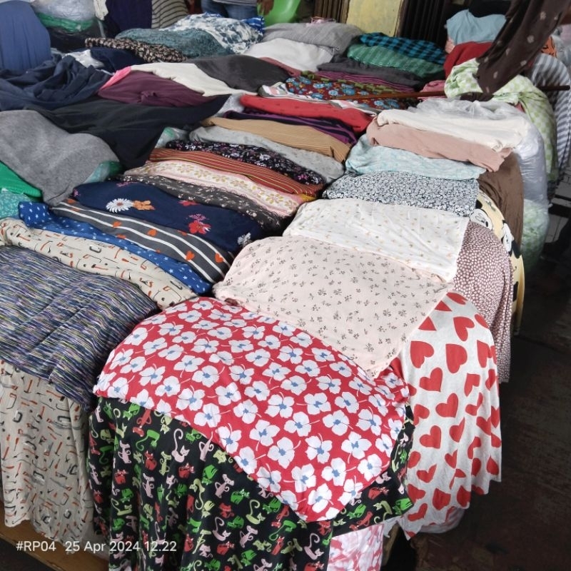 HARGA/0,5 M | KAIN SPANDEK RAYON MOTIF / KAIN MOTIF GARIS SALUR / BAHAN SPANDEK RAYON PREMIUM