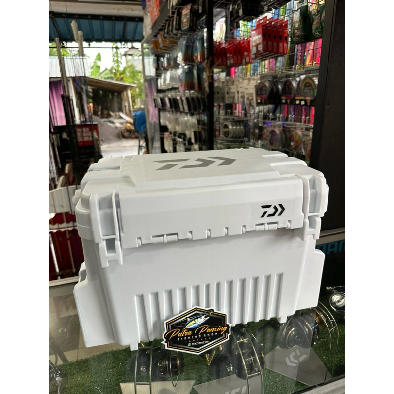 daiwa tackle box tb 5000