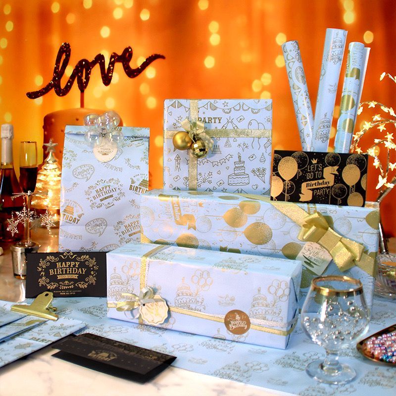 

Kertas kado ulang tahun biru muda dan navy termasuk pita satin 200cm