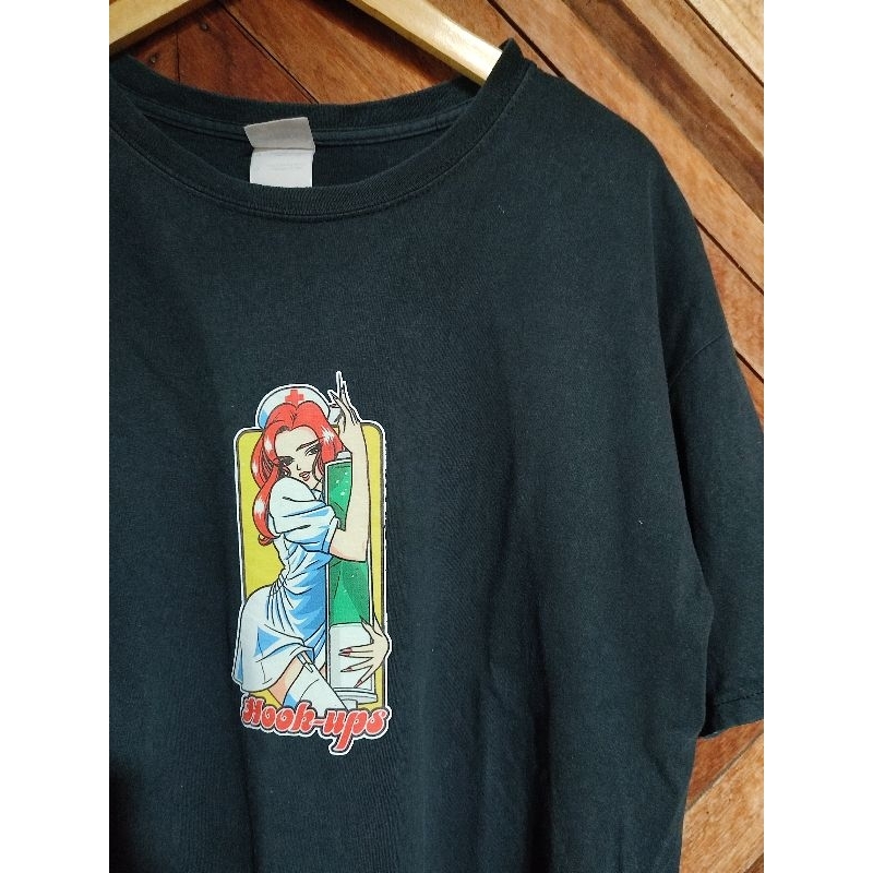 Kaos Hook Ups