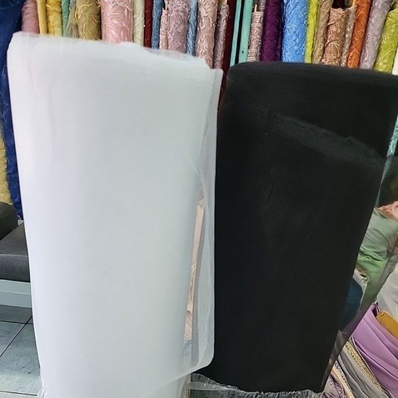 kain tile bridal polos organza khusus hitam dan putih. memberi volume pada gaun dll