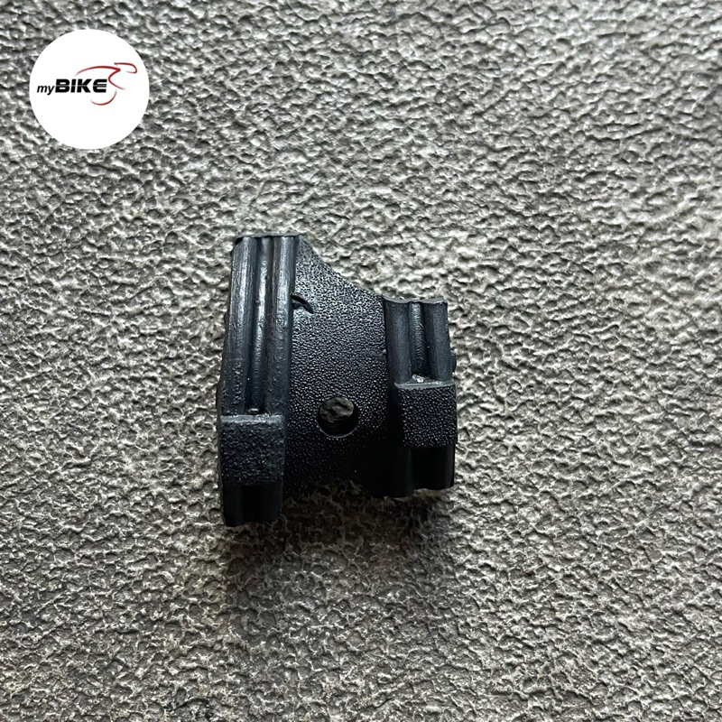 adaptor clamp klem jalur kabel shifter bawah BB cable guide fd rd