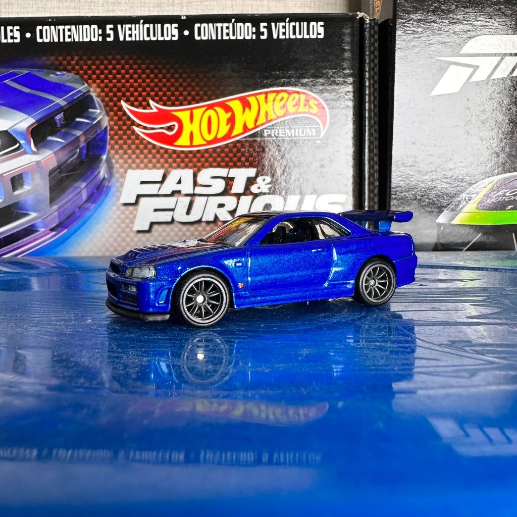 Nissan Skyline GT-R (BNR34) Fast and Furious Superstar Biru Blue