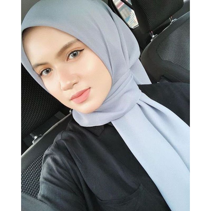 Azara Paris Premium / Hijab Azara Paris Premium / Hijab Segi empat Azara Premium / paris premium aza
