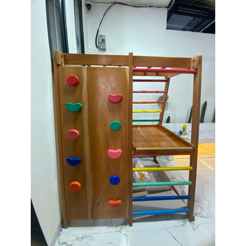 Preloved Brakiasi Playground Perosotan Mainan Anak