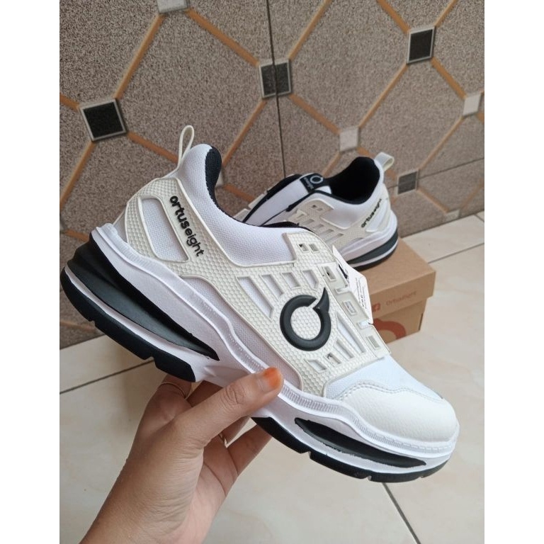 HOT SALE Sepatu Runing Ortuseight Original Dewasa PriaWanita Terbaru 223 Putih Polos White Premium Q