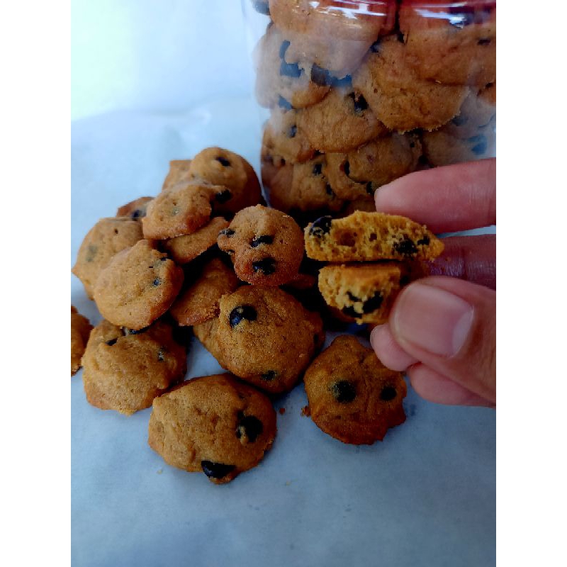 

Maymay Cookies - Soft Cookies Mini Chococip - Homemade - Tanpa pengawet