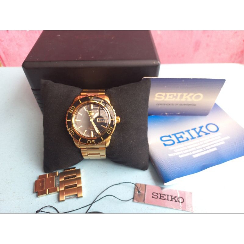 SEIKO 5 SPORTS SNZH60K1 second