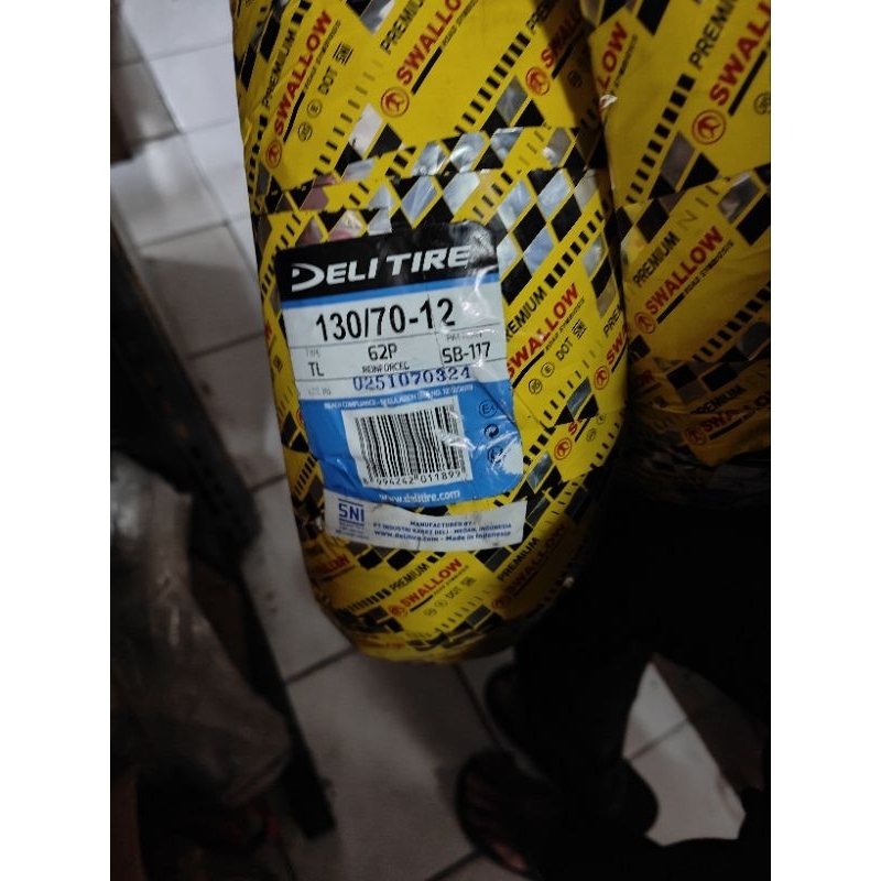 ban luar swallow tubeless 130/70-12 sb117 street enduro