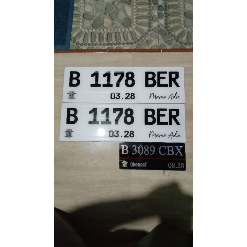 plat mobil akrilik bebas custom