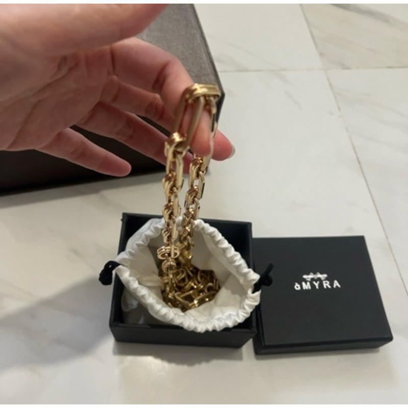 iwearmyra gold chain