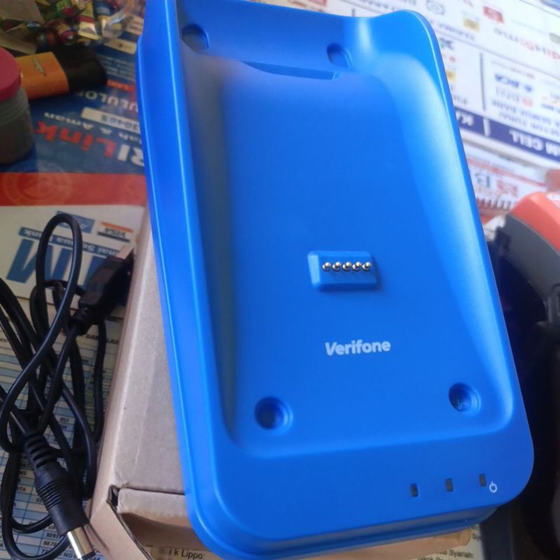 Dudukan charger otomatis edc Verifone x990