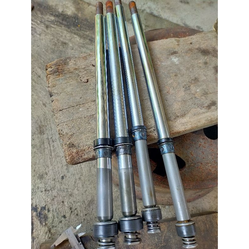 as shock corolla great/twincam belakang