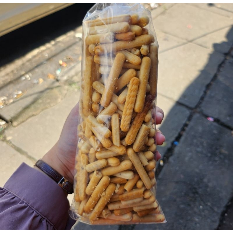 

Kue Biskuit Stik Jadul Murah Meriah Mang Odod Riki Khas Cimahi Bandung