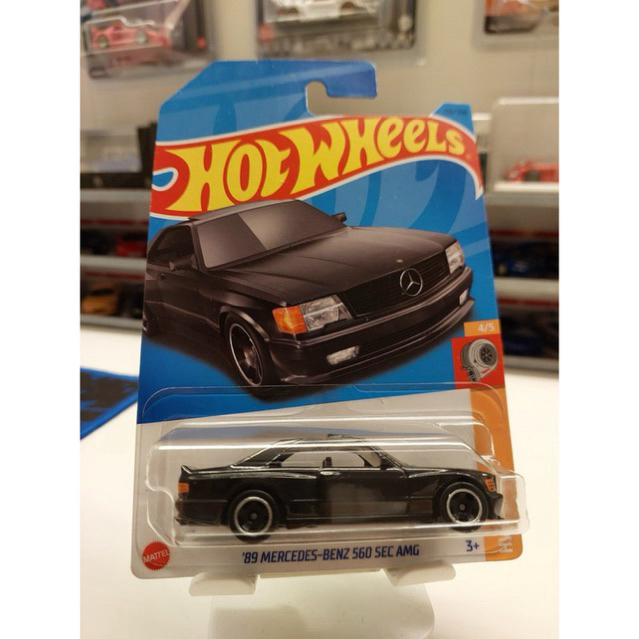 Hot Wheels '89 Mercedes-Benz 560 SEC AMG Hitam