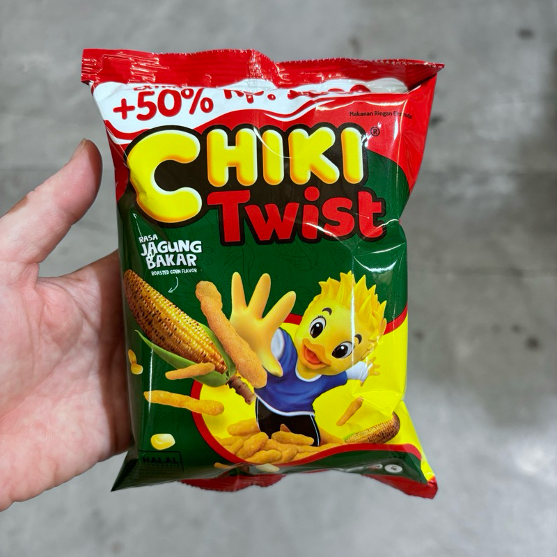 

Cheetos / Chiki Twist rasa Jagung Bakar 15g 15gr 15 g gr gram - Chiki ukuran kecil