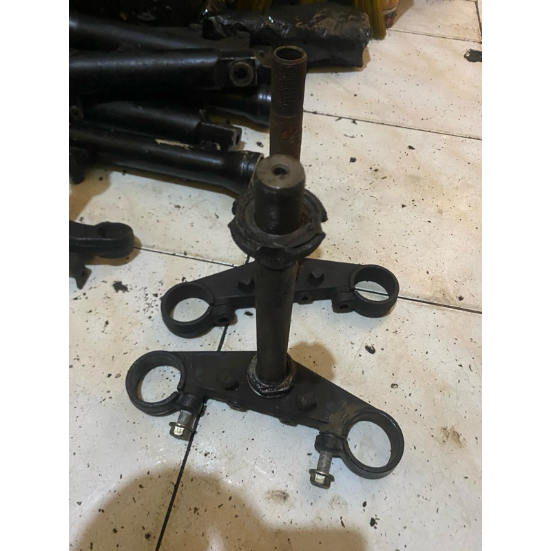 segitiga bawah byson ori pnp honda