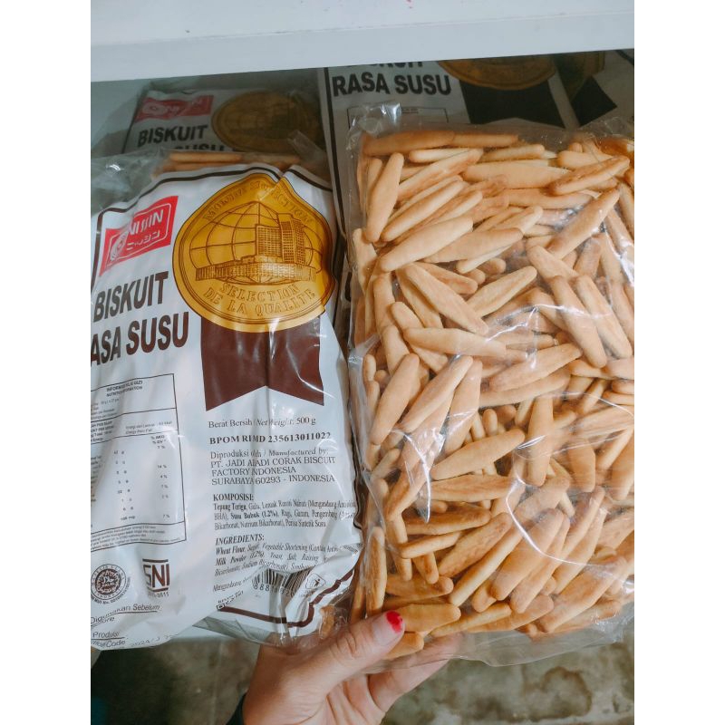 

NISSIN BISKUIT SUSU 500G