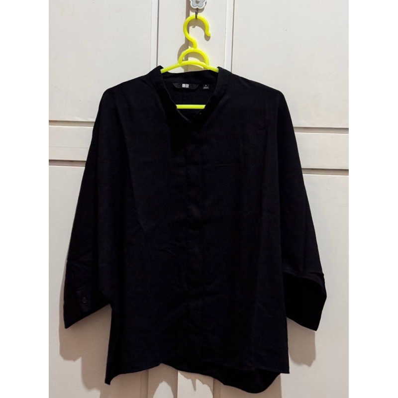 preloved kemeja uniqlo