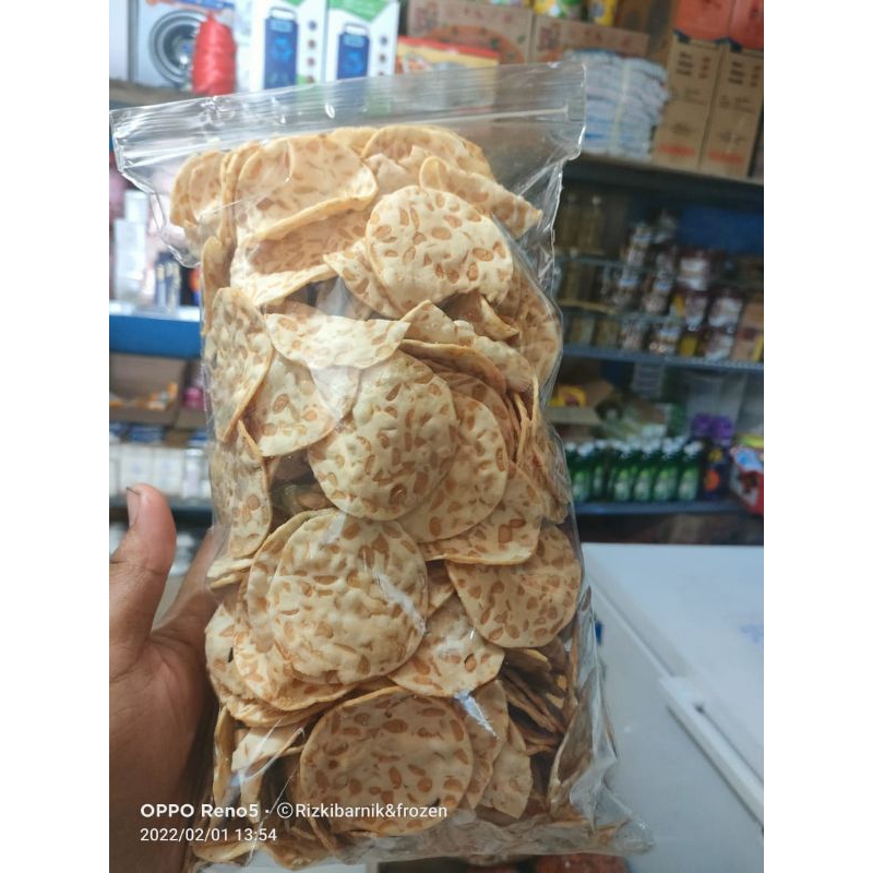

KERIPIK TEMPE GURIH 500GRAM