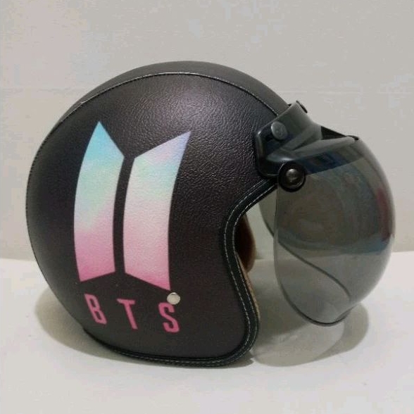 HELM BOGO RETRO DEWASA BTS