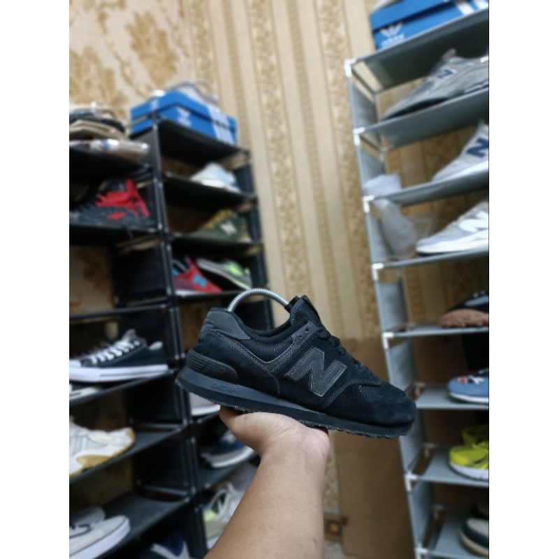 new balance 574 black second