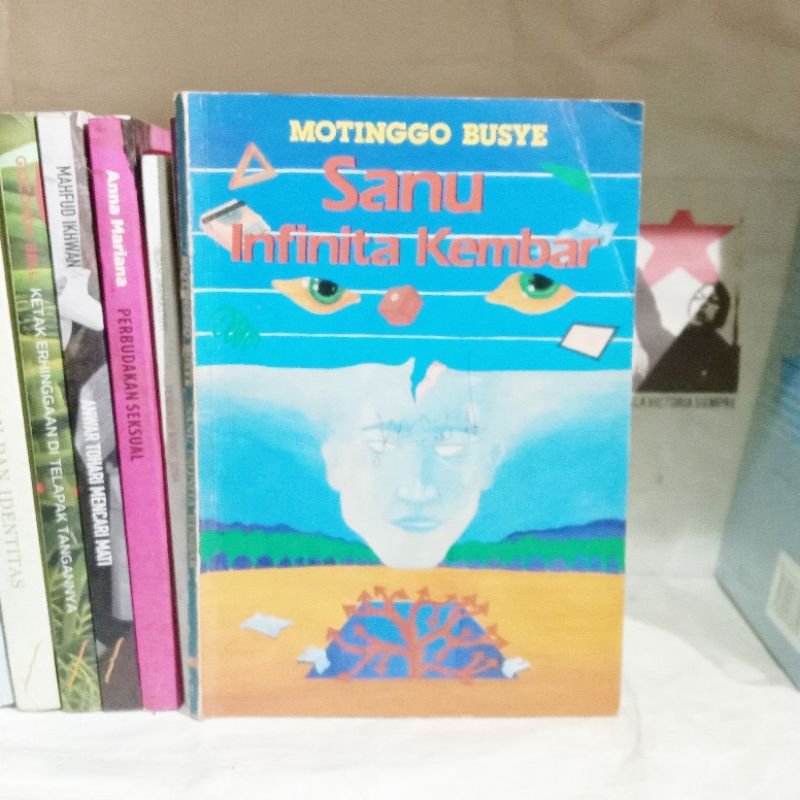 Motinggo Busye Dua Kepala Tengkorak | Perempuan-perempuan Impian | Kribo | Aura Para Aulia | Beirut 