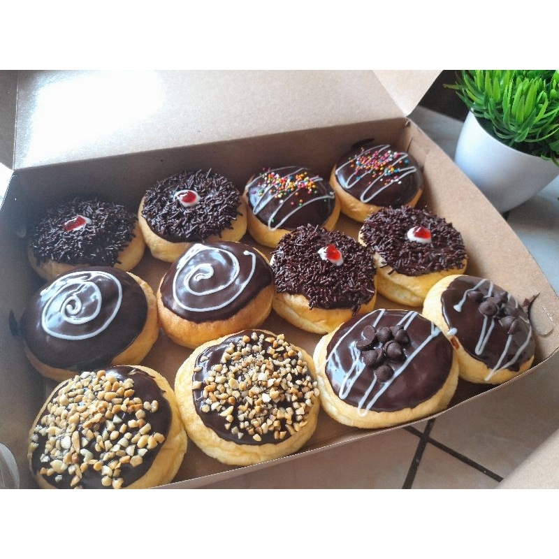 

Donat coklat/ Coklat meses/ full coklat