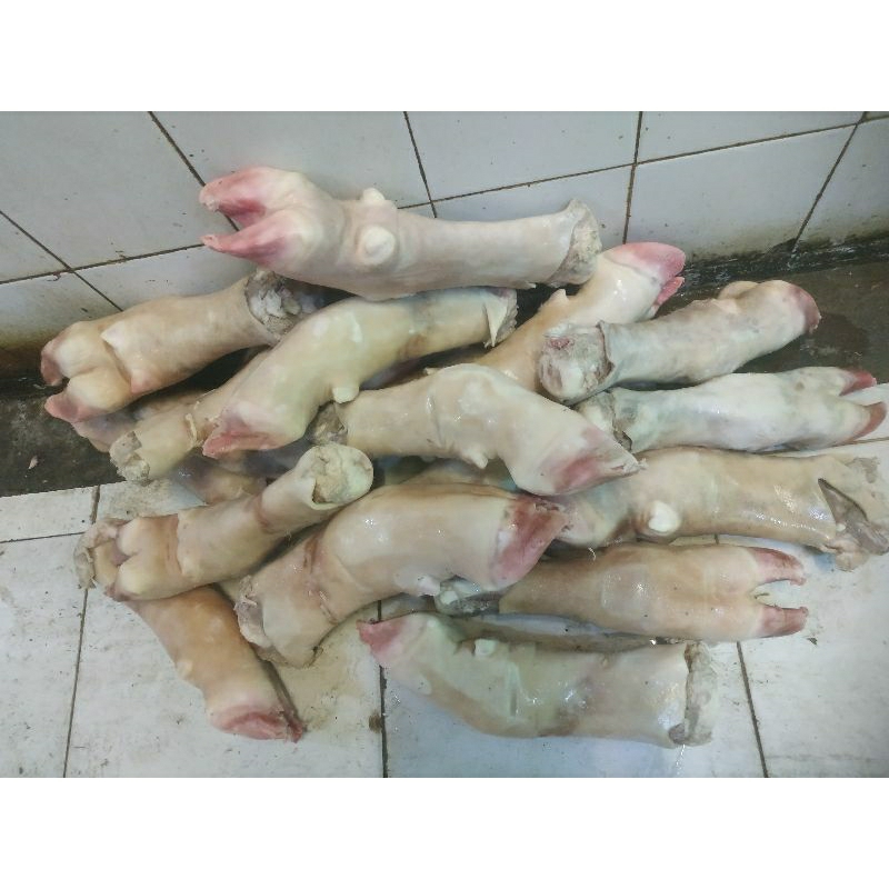 

KAKI SAPI SUPER/TUNJANG+FREE TULANG SUM-SUM