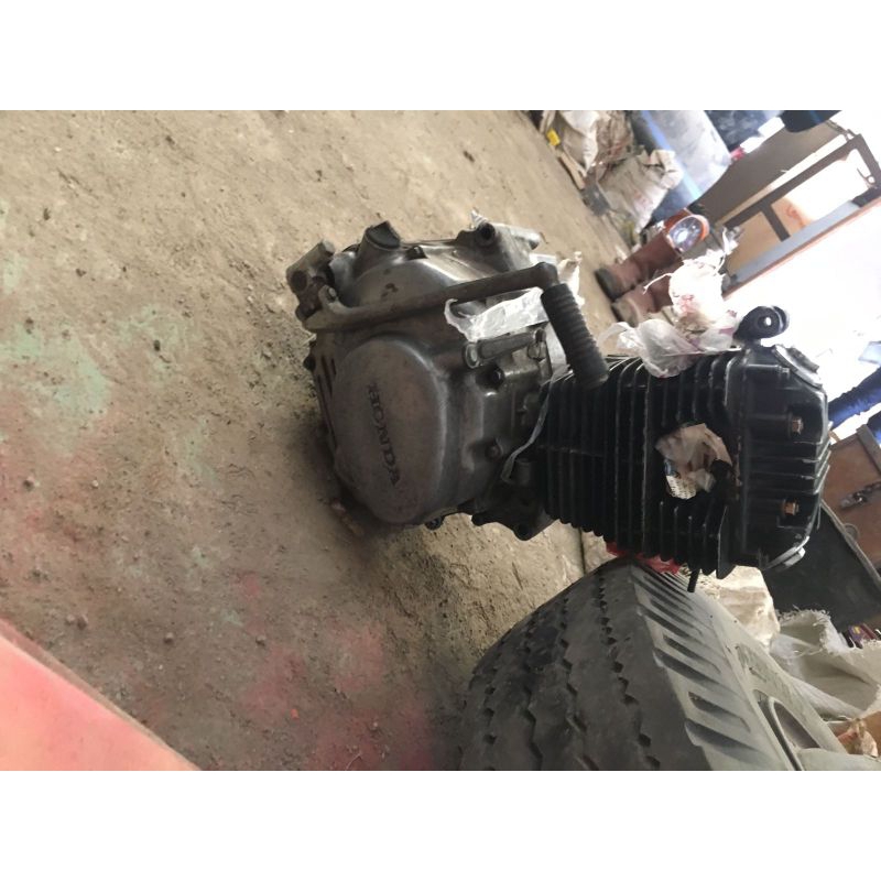 Mesin ungkul gl125 1982  up 150cc  set surat leter E Majalengka