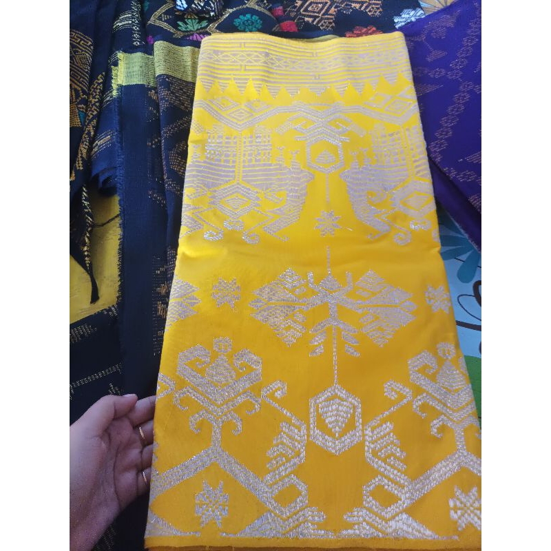 Kain Kre Alang Sumbawa NTB Songket