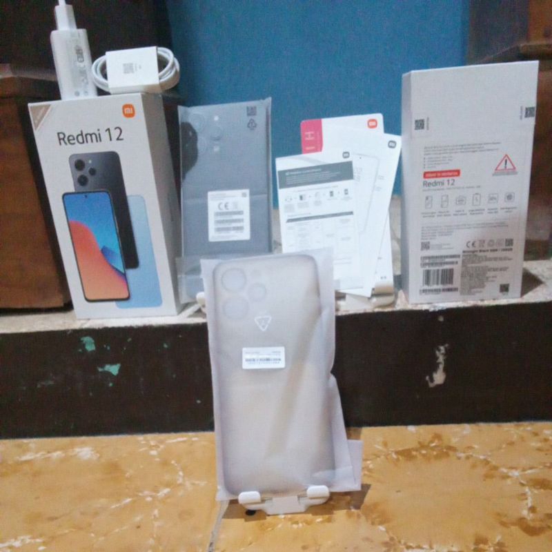 XIAOMI REDMI 12 SECOND ATAU OPEN BOX BEKAS PAJANGAN DITOKO, BUKAN BEKAS PAKAI, RAM 8 / 256 GB, GARAN