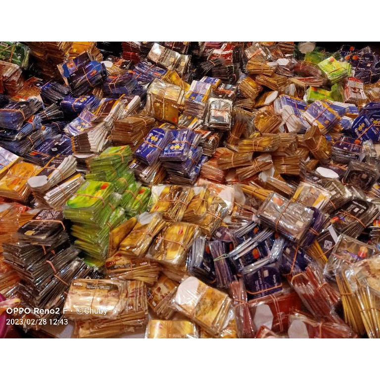 

Paket usaha amplop lebaran 1kg isi 8pack ART D1J7