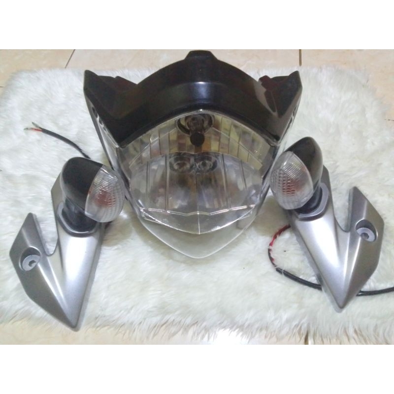 Headlamp Reflektor Lampu Depan Vixion Old Plus Kupingan Lampu Depan Vixion Old Set Lampu Sein Reteng